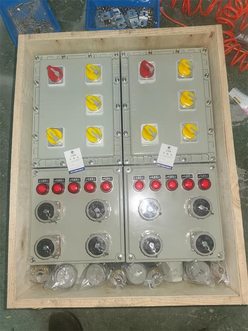 公司生产:配电开关控制设备,电气成套设备,防爆电器,防爆灯具,防爆